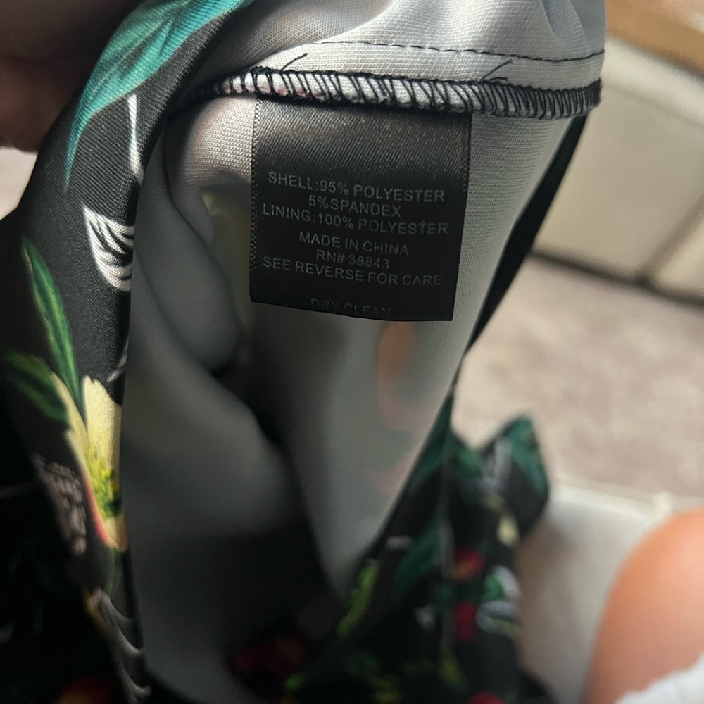 Sam Edelman Tropical Floral Dress Size 4 NWOT - Picture 9 of 9